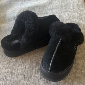 UGG Black Women's Slippers